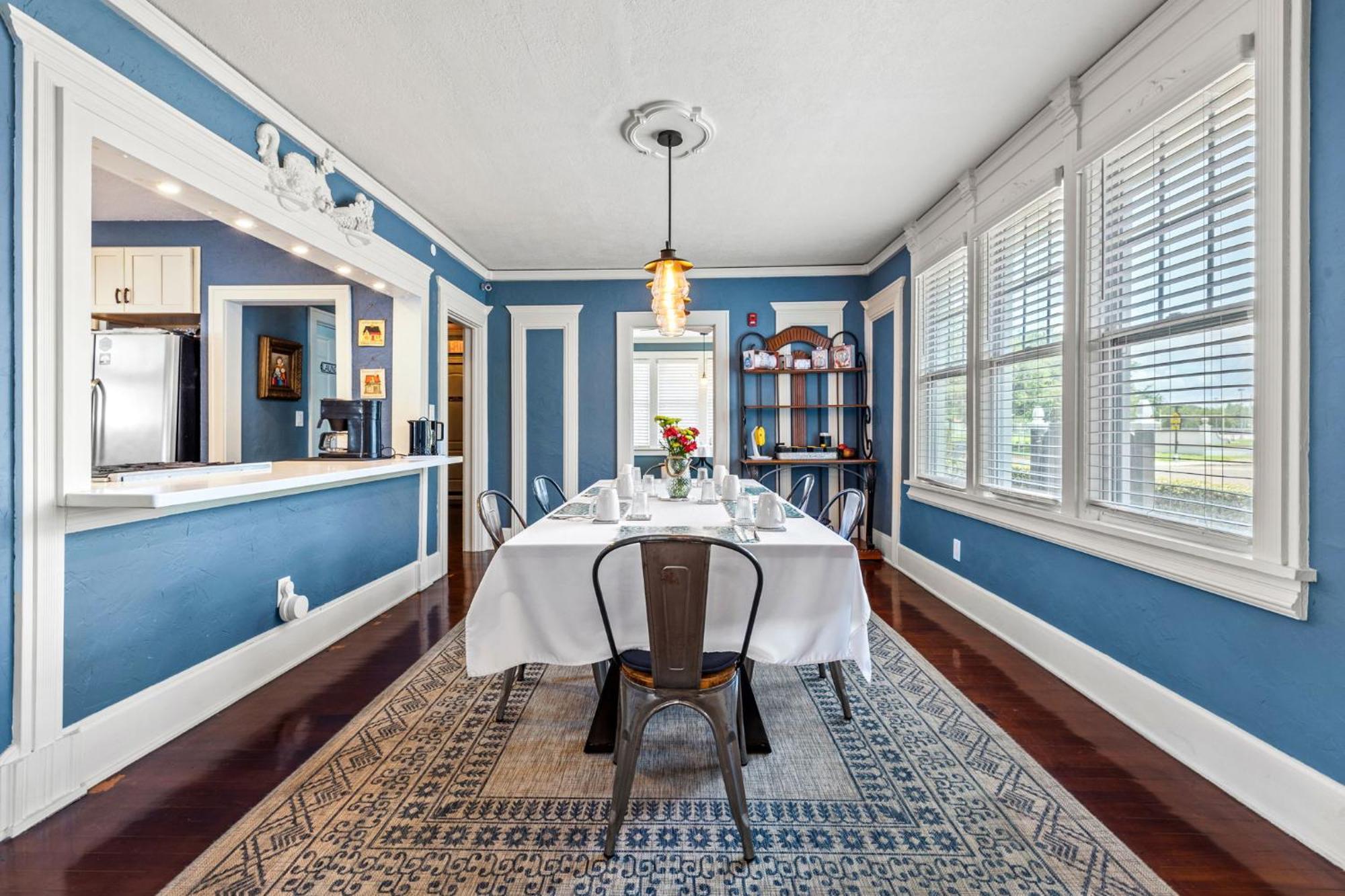The Kenwood Gables Bed & Breakfast Sankt Petersburg Exterior foto