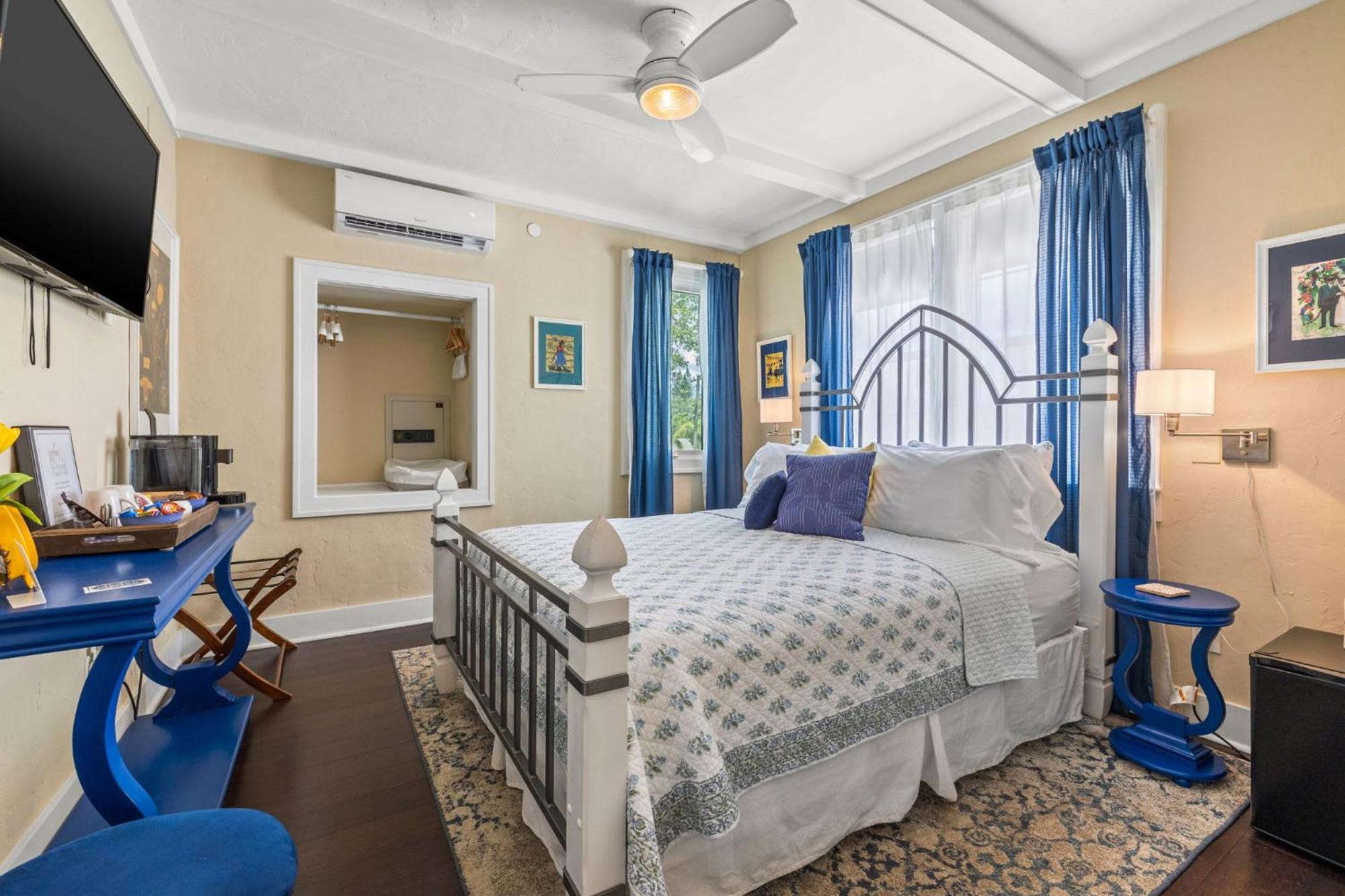The Kenwood Gables Bed & Breakfast Sankt Petersburg Exterior foto